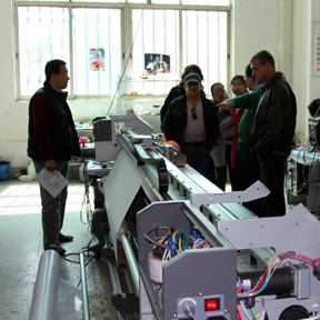 Training Eco Solvent Printer, UV Printer, Digital Textile Printer and Solvent Printer! 